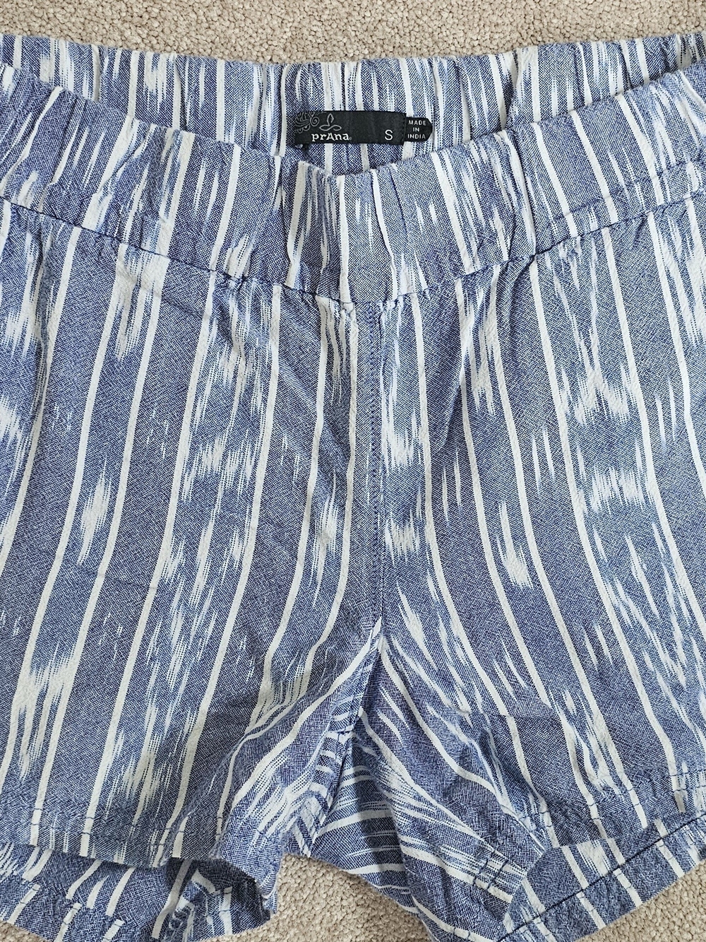 Athleta(NWT) Linen Shorts, J Crew, Prana Shorts Bundle - Picture 6 of 7